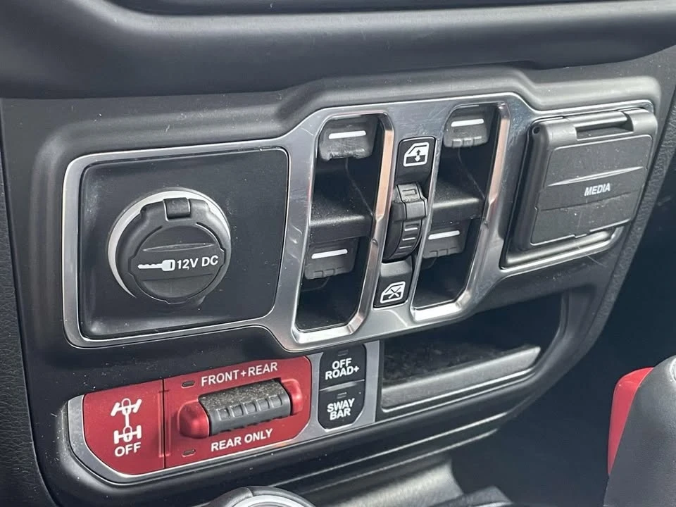 2021 Jeep JT Gladiator - Image 14 of 16