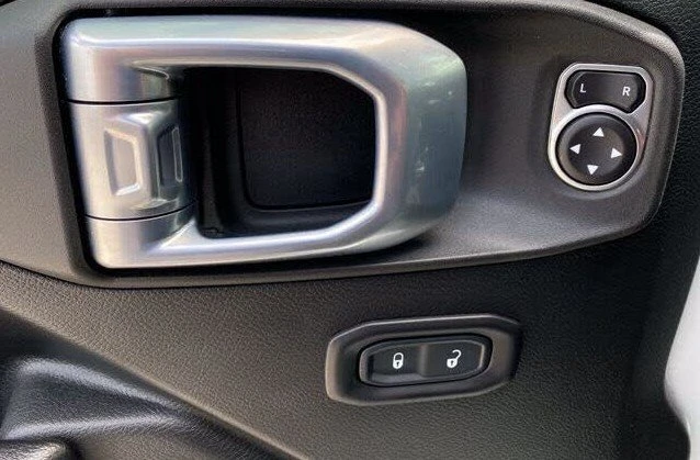 2021 Jeep JT Gladiator - Image 17 of 20