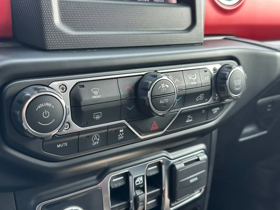 2021 Jeep JT Gladiator - Image 18 of 20