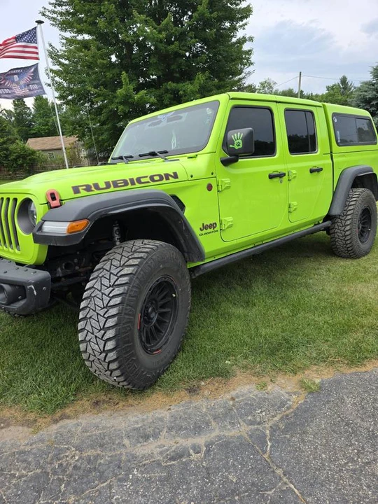 2021 Jeep JT Gladiator - Image 2 of 19