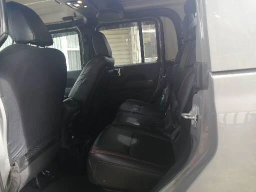 2021 Jeep JT Gladiator - Image 3 of 4