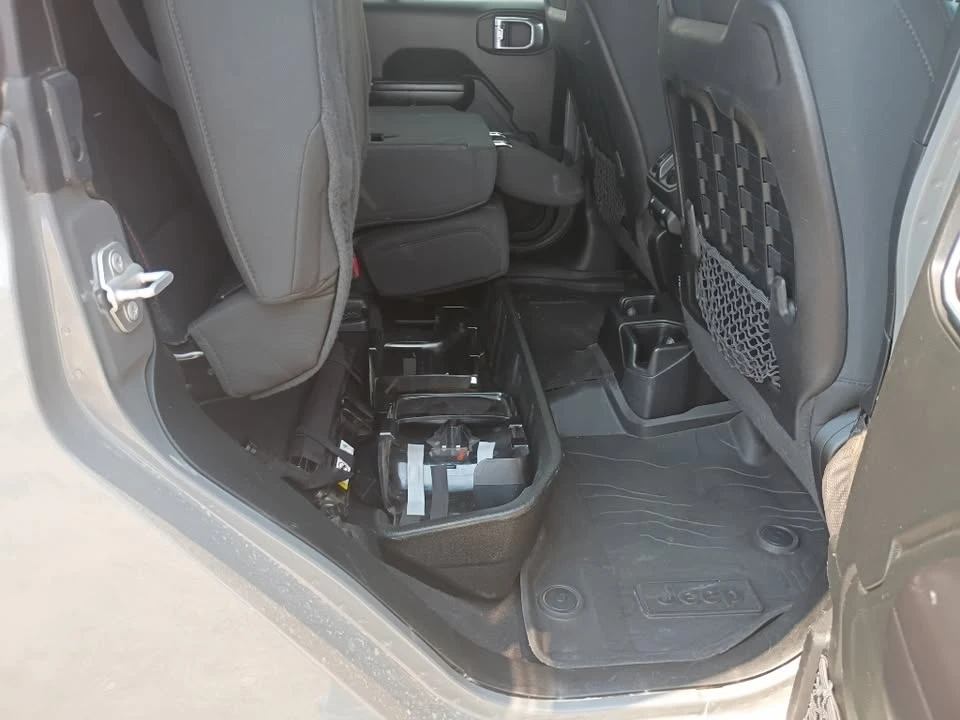 2021 Jeep JT Gladiator - Image 14 of 20