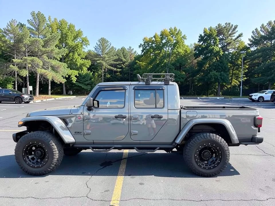 2021 Jeep JT Gladiator - Image 6 of 8