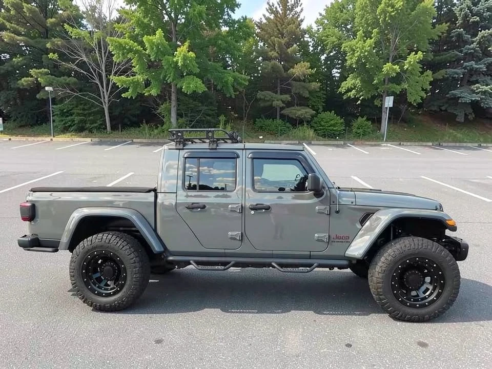 2021 Jeep JT Gladiator - Image 2 of 8