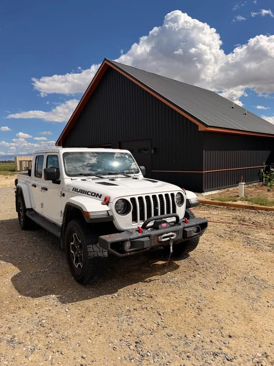 2021 Jeep JT Gladiator - Image 2 of 17