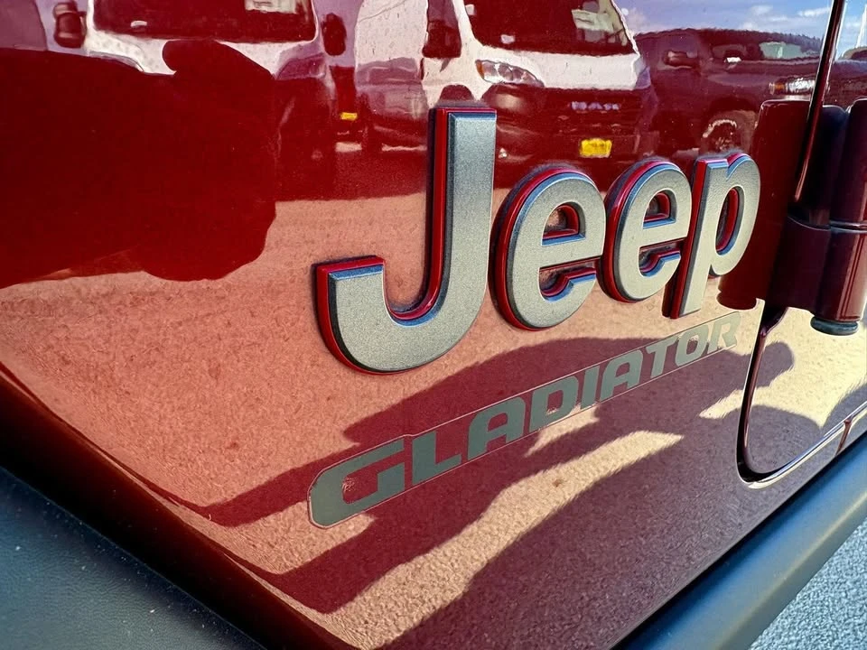 2021 Jeep JT Gladiator - Image 9 of 19