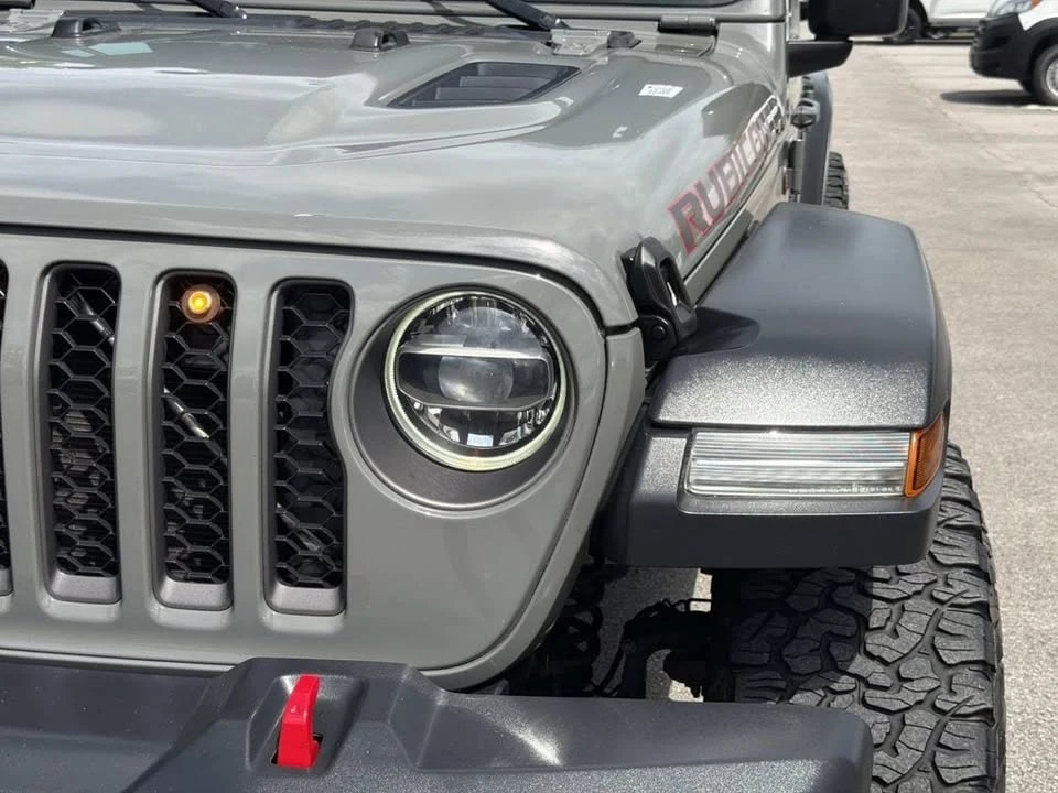 2021 Jeep JT Gladiator - Image 2 of 19