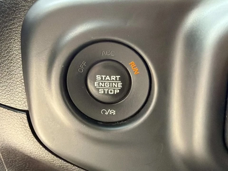 2021 Jeep JT Gladiator - Image 17 of 19