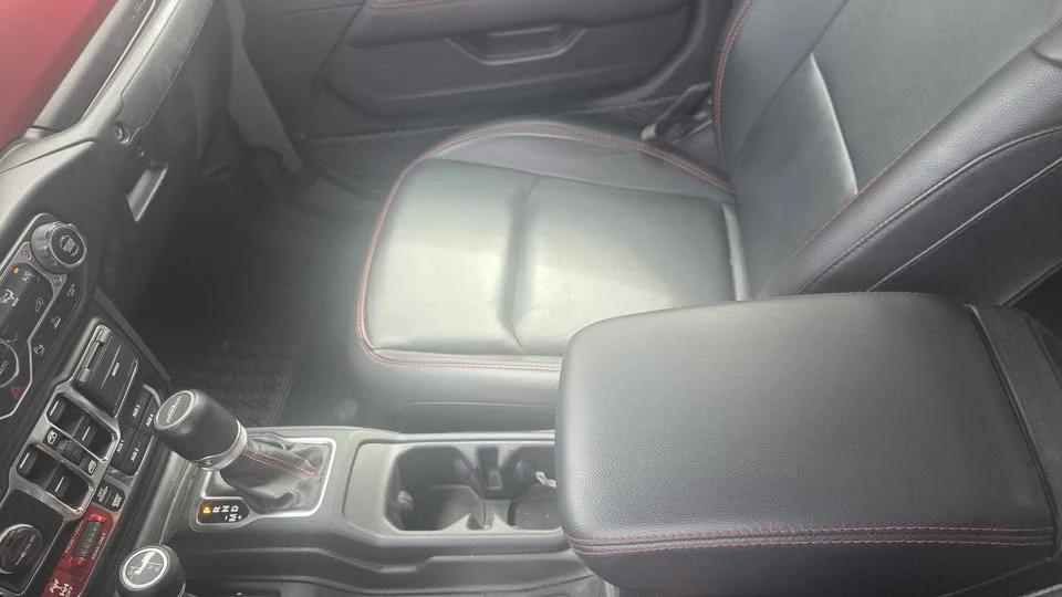 2021 Jeep JT Gladiator - Image 11 of 12