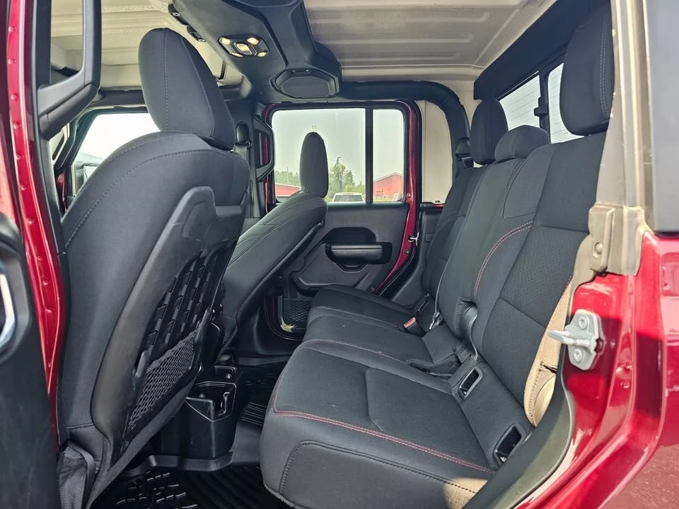 2021 Jeep JT Gladiator - Image 16 of 20