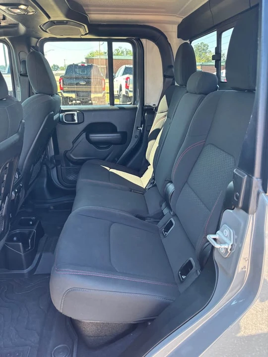 2021 Jeep JT Gladiator - Image 12 of 13