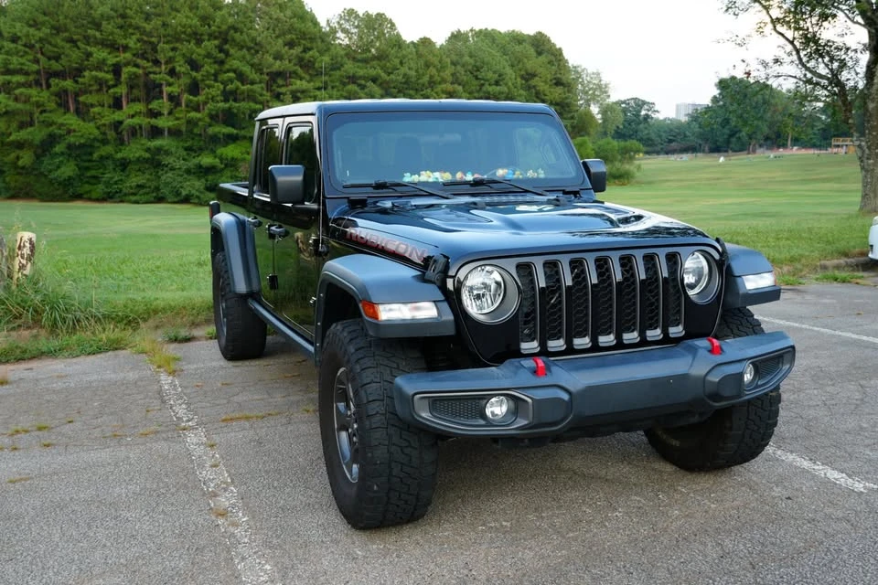 2021 Jeep JT Gladiator - Image 2 of 12