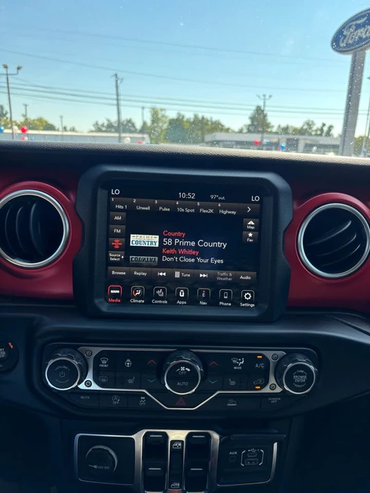 2021 Jeep JT Gladiator - Image 9 of 13