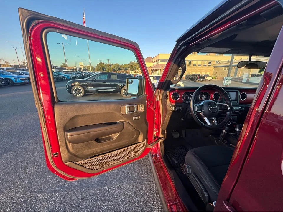 2021 Jeep JT Gladiator - Image 17 of 20