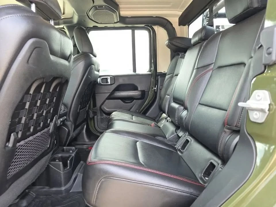 2021 Jeep JT Gladiator - Image 15 of 18