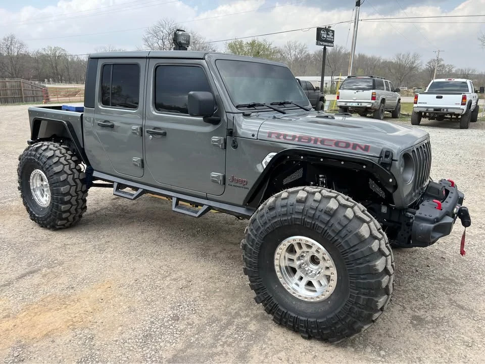2021 Jeep JT Gladiator - Image 2 of 18