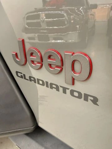 2021 Jeep JT Gladiator - Image 20 of 21