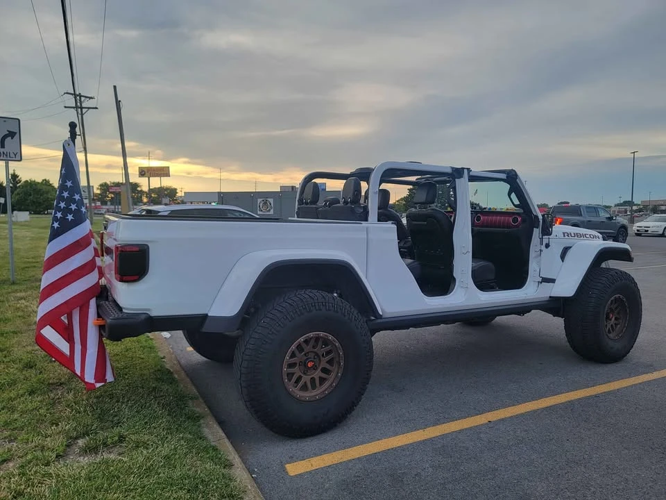 2021 Jeep JT Gladiator - Image 8 of 12
