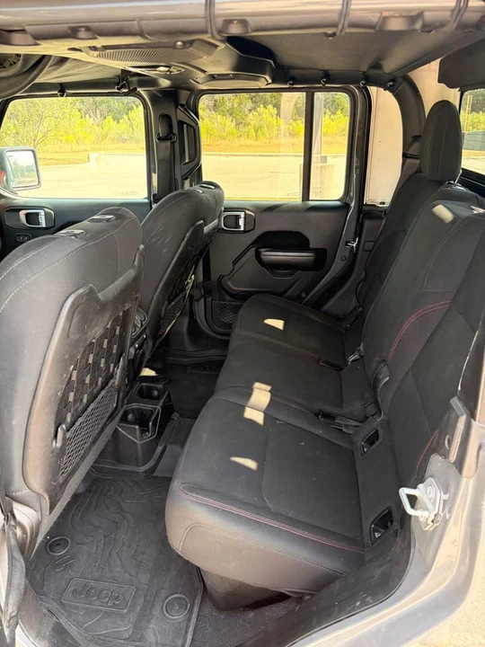 2021 Jeep JT Gladiator - Image 10 of 17
