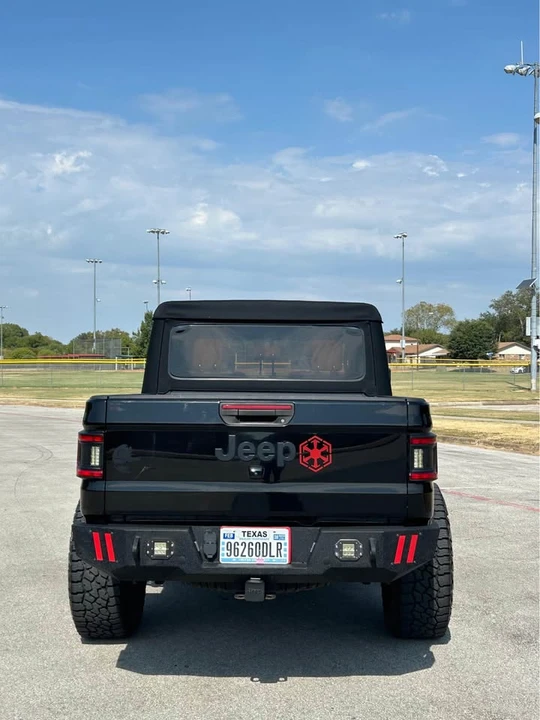 2021 Jeep JT Gladiator - Image 9 of 17