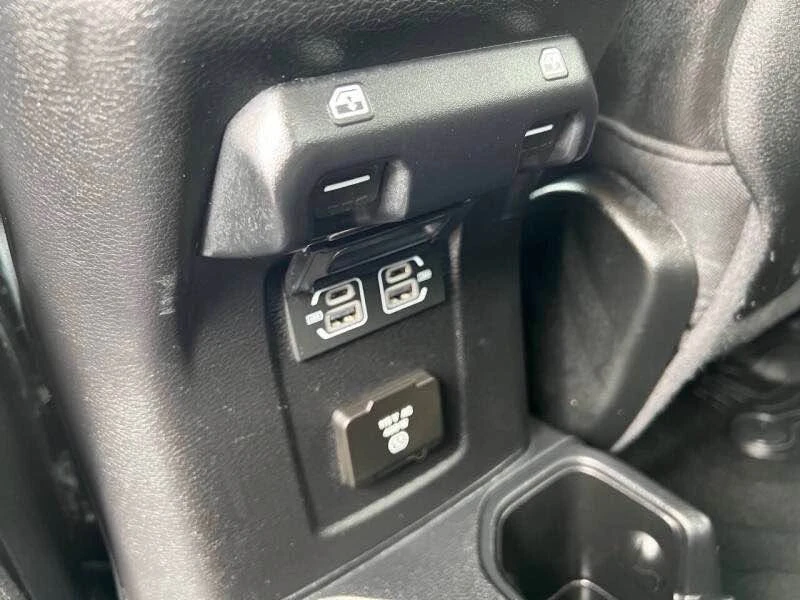 2021 Jeep JT Gladiator - Image 15 of 18