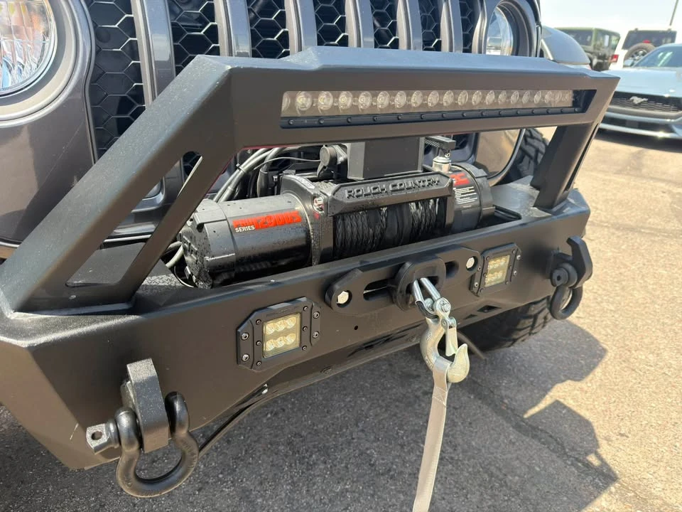 2021 Jeep JT Gladiator - Image 2 of 16