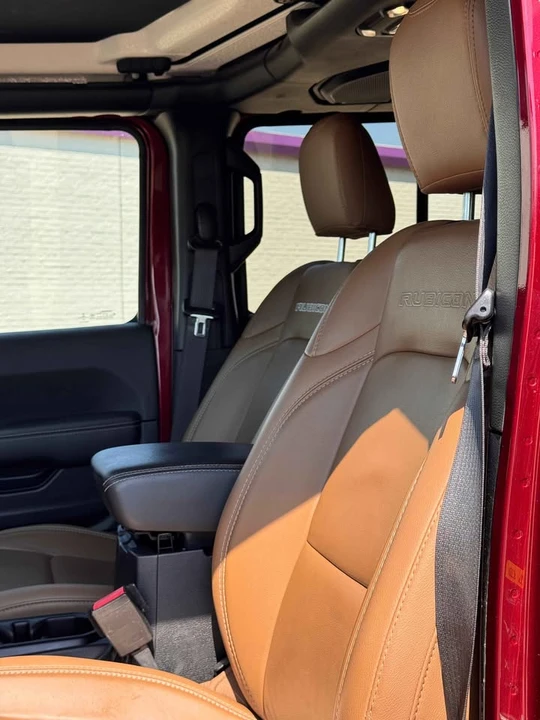 2021 Jeep JT Gladiator - Image 10 of 11