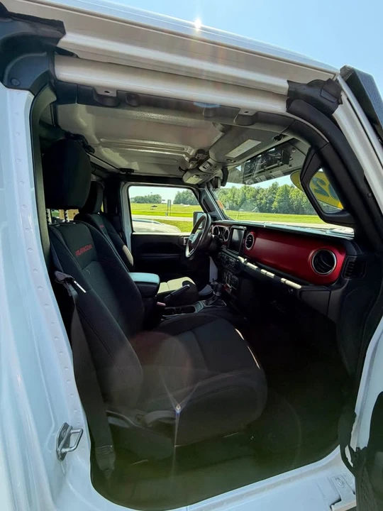 2021 Jeep JT Gladiator - Image 8 of 9