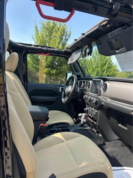 2021 Jeep JT Gladiator - Image 10 of 17
