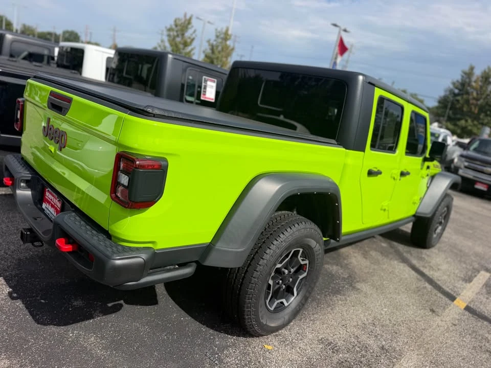 2021 Jeep JT Gladiator - Image 2 of 11