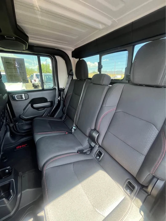 2021 Jeep JT Gladiator - Image 14 of 16