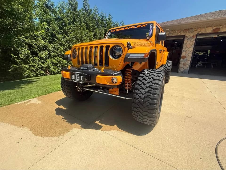 2021 Jeep JT Gladiator - Image 3 of 12