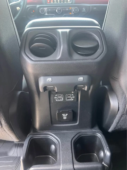 2021 Jeep JT Gladiator - Image 15 of 16