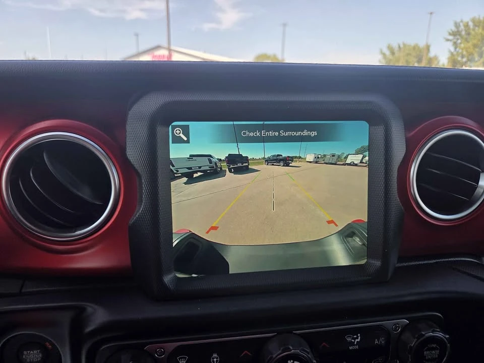 2021 Jeep JT Gladiator - Image 18 of 18