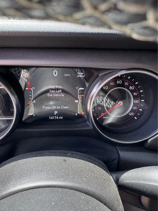 2021 Jeep JT Gladiator - Image 8 of 10