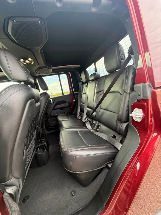 2021 Jeep JT Gladiator - Image 16 of 18
