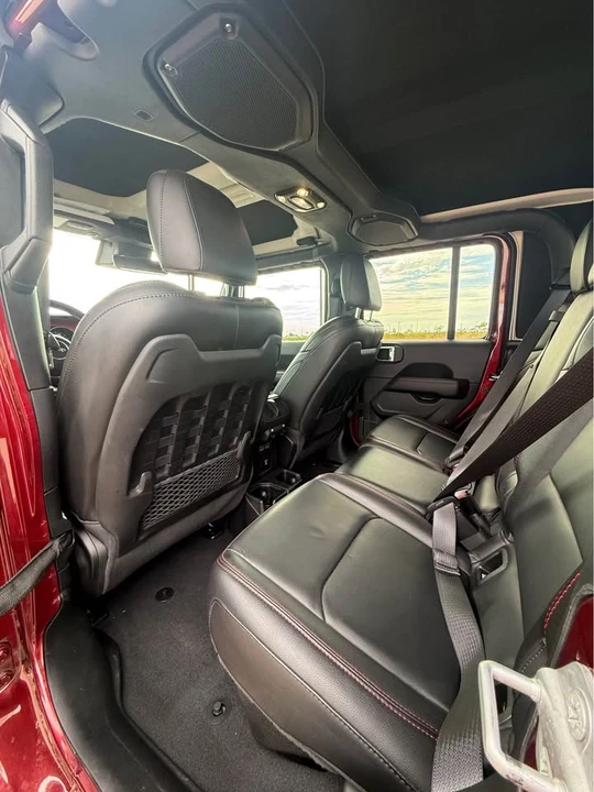 2021 Jeep JT Gladiator - Image 17 of 18