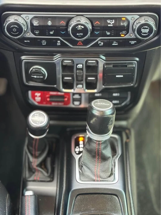 2021 Jeep JT Gladiator - Image 9 of 13
