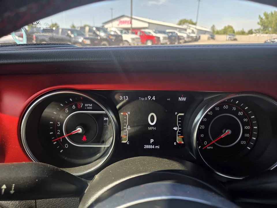2021 Jeep JT Gladiator - Image 14 of 18