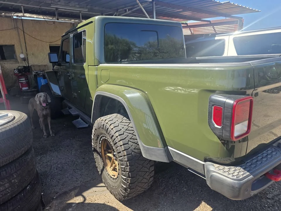 2021 Jeep JT Gladiator - Image 5 of 8