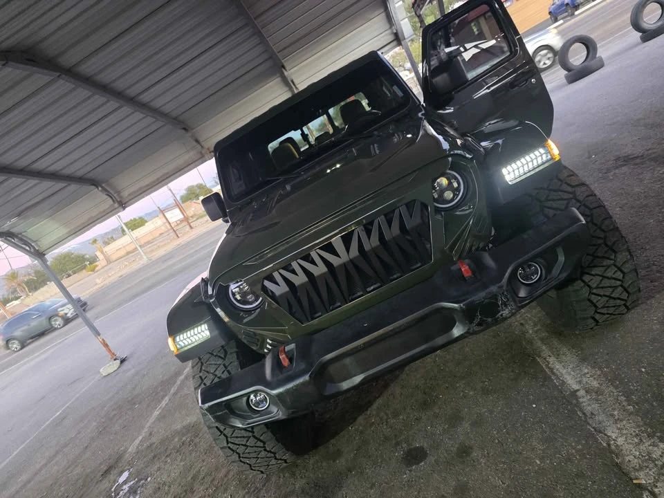 2021 Jeep JT Gladiator - Image 3 of 8