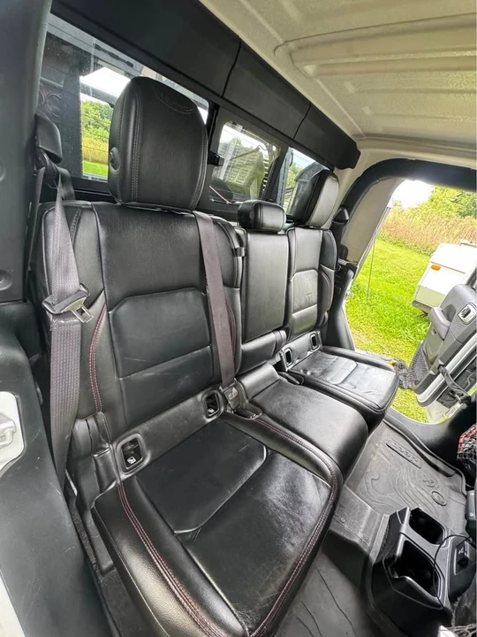 2021 Jeep JT Gladiator - Image 15 of 16