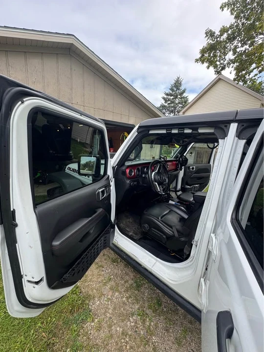 2021 Jeep JT Gladiator - Image 13 of 16