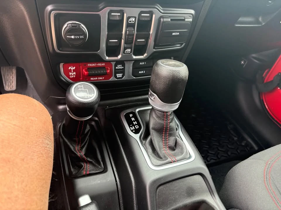 2021 Jeep JT Gladiator - Image 12 of 17
