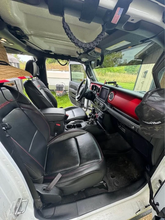 2021 Jeep JT Gladiator - Image 12 of 16