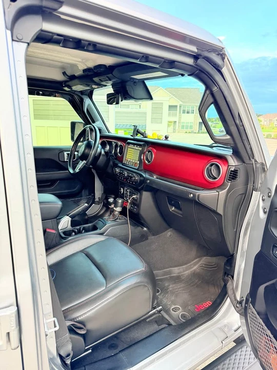 2021 Jeep JT Gladiator - Image 9 of 14