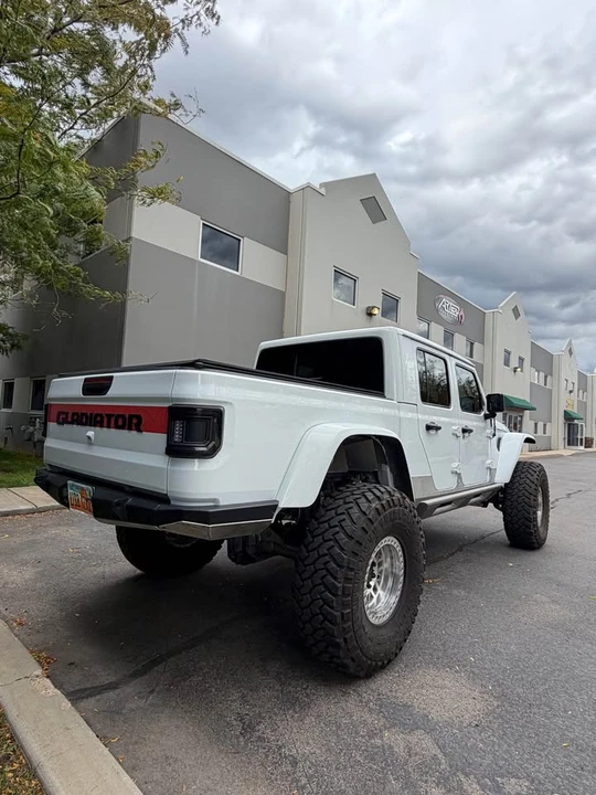 2021 Jeep JT Gladiator - Image 4 of 19