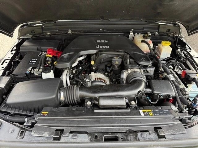2021 Jeep JT Gladiator - Image 11 of 29