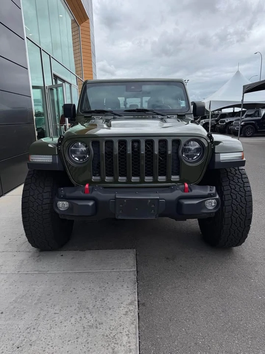 2021 Jeep JT Gladiator - Image 2 of 15