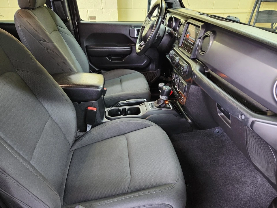 2021 Jeep JT Gladiator - Image 22 of 23